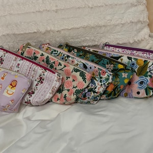 Petite pochette zippée