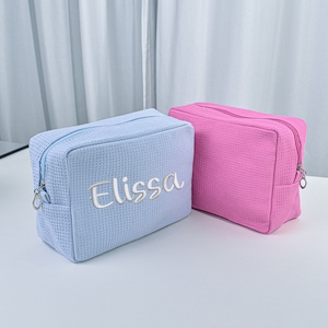 Mit Monogramm Waffel Kosmetiktasche, gefütterte Make-up-Tasche Schminktasche, personalisierte Kosmetiktasche, Monogramm-Abschlussgeschenk, Brautjungfer Geschenk