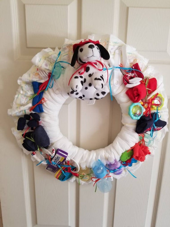 Deluxe Diaper Wreath Baby Shower Gift Boy Girl Neutral Image 0