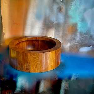 Vintage Mid Century Modern Great Jens Quistgaard With Dansk Large Teak Bowl Make in Denmark