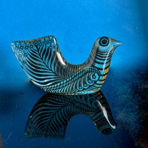 Vintage Large Lucite Bird Sculpture Designed by Abraham Palatnik 6 3/4&quot; Length  In the Best condition