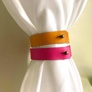 Leather Curtain Tie Back: Modern Rustic Home Decor | Curtain Holder