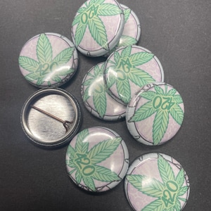 Cute Plant Pot Leaf Moon Weed Cannabis Mary Jane pins buttons badges Punk Smoke  Marijuana Stoned Medicated Medicinal High Pastel Goth Wicca