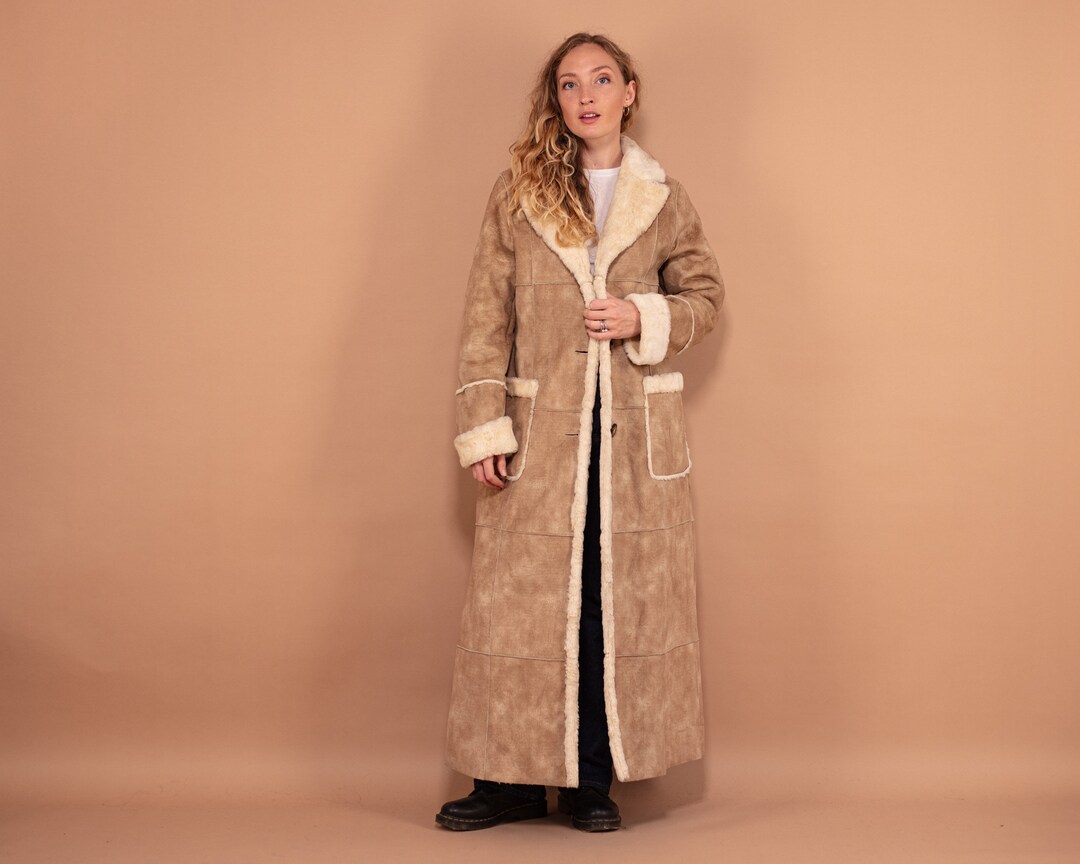 Faux Sheepskin Coat 90s, Size M, Beige Faux Sheepskin Coat, Sherpa Trim
