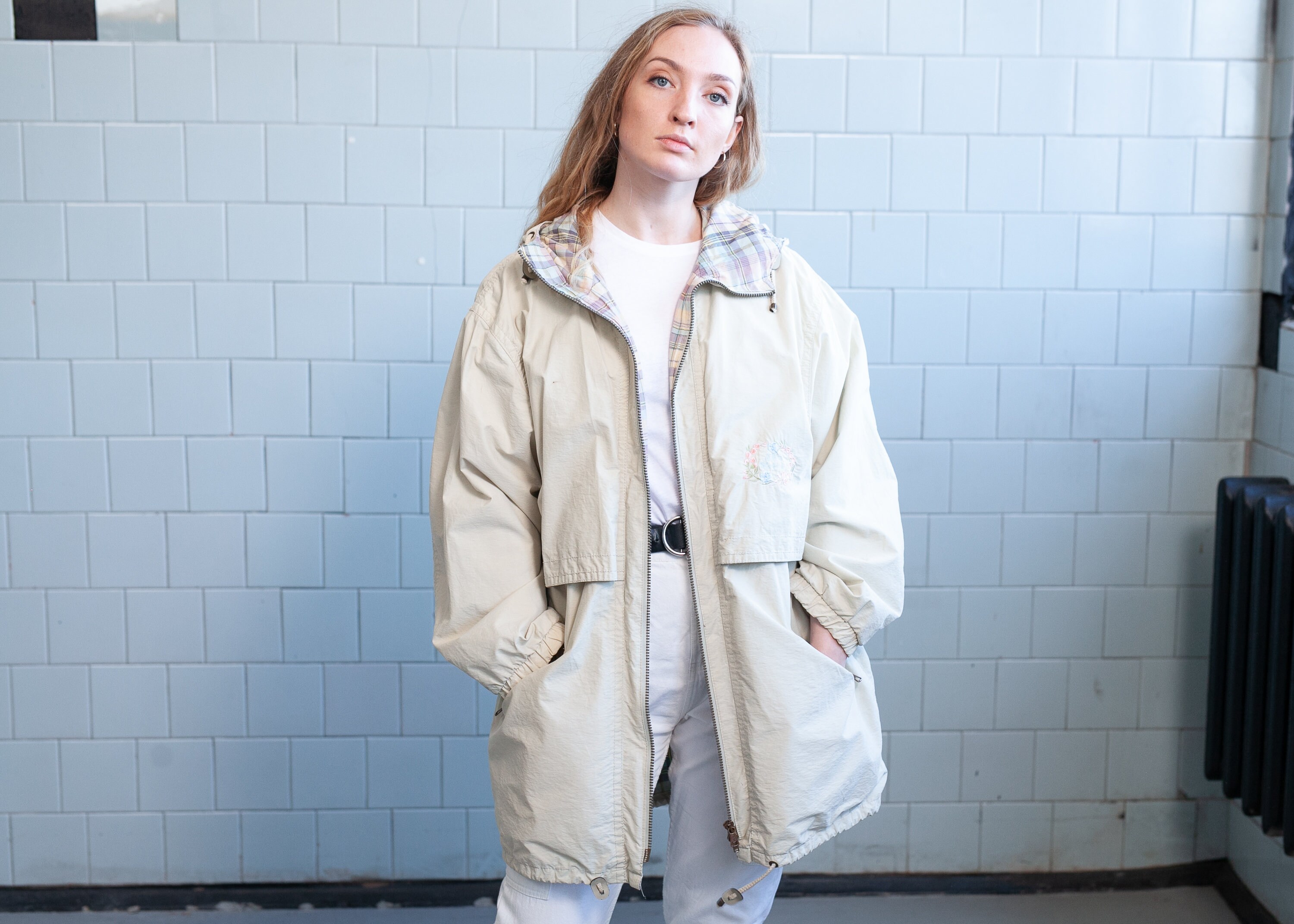 90s Parka Jacket . Vintage Hooded off White Parka Coat