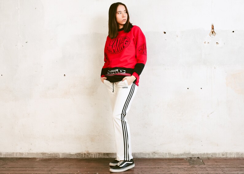 Vintage Graphic Print Skater Sweatshirt Red Cotton Sweater Athleisure Wear Streetwear Unisex Clothing 80s Sports Sweatshirt size Small