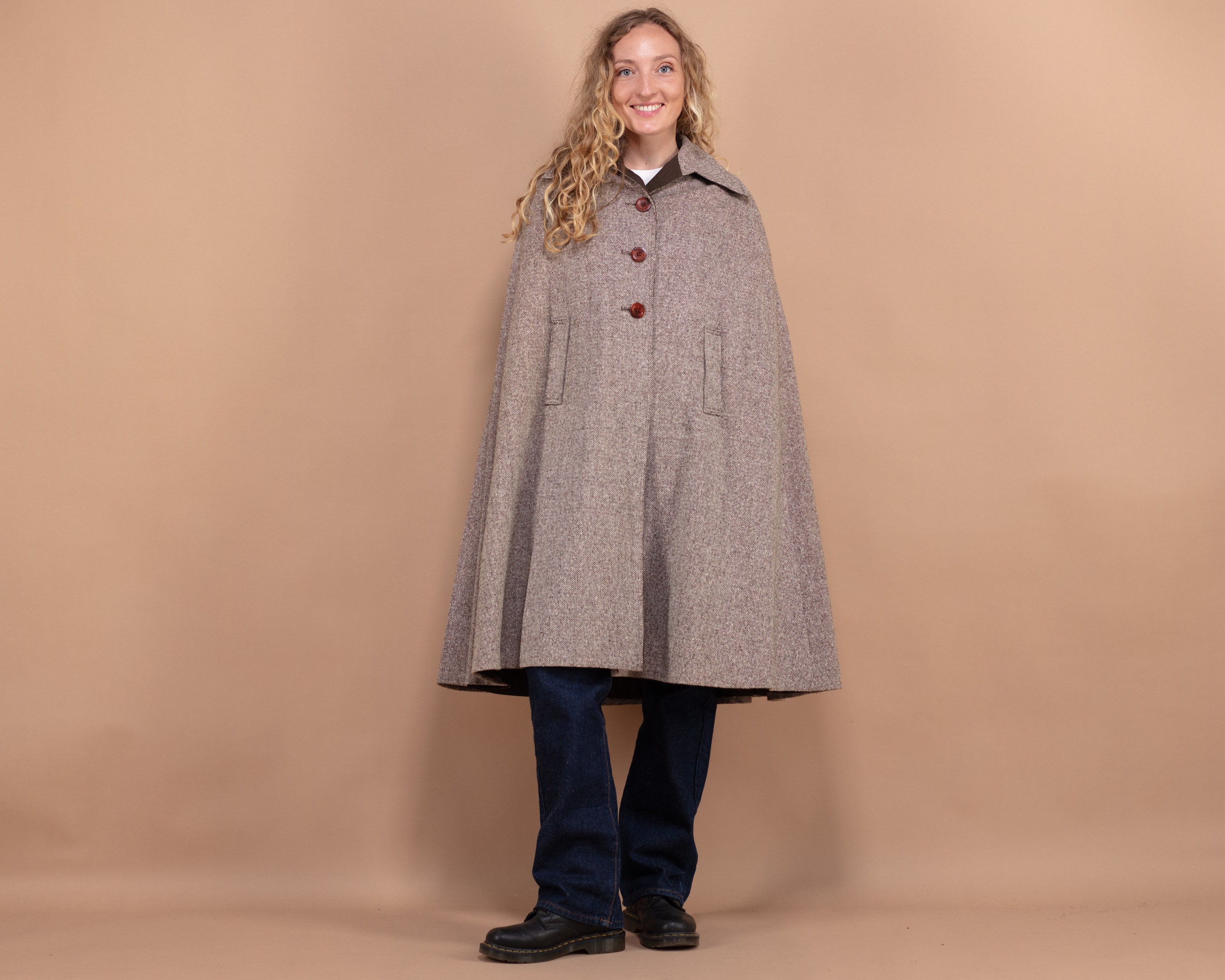 Womens Vintage Style Embroidered Faux Fur Hooded Cape Coat Winter