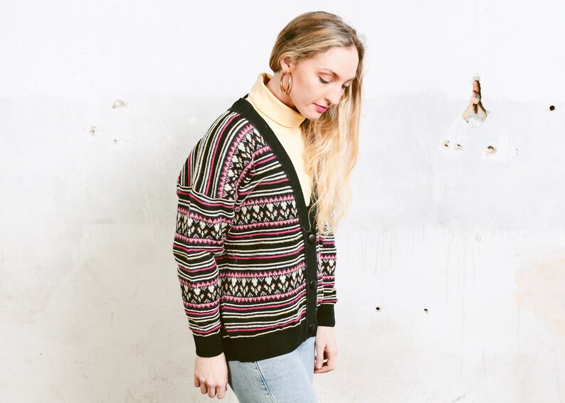 Vintage Knitwear V-Neck Cardigan Drop Shoulders Slouchy Cardigan Knit Sweater 80s Retro Clothing 80s Striped Cardigan Sweater size Large