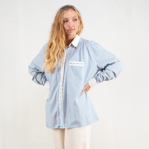 Gestreept Preppy Shirt vrouwen vintage jaren '90 shirt met lange mouwen patroon kunstenaar shirt retro shirt casual kleding cadeau idee maat extra groot afbeelding 1