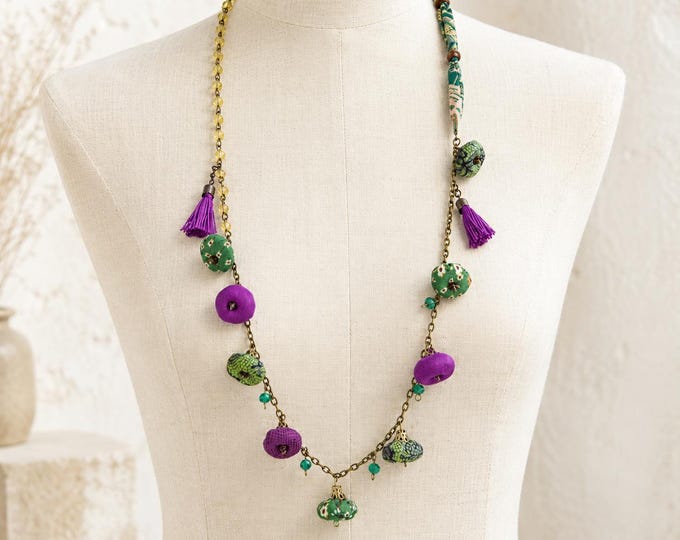Recycled fabric necklace, eco-responsible jewelry, ecofriendly handmade jewelry with recycled materials, very original jewelry