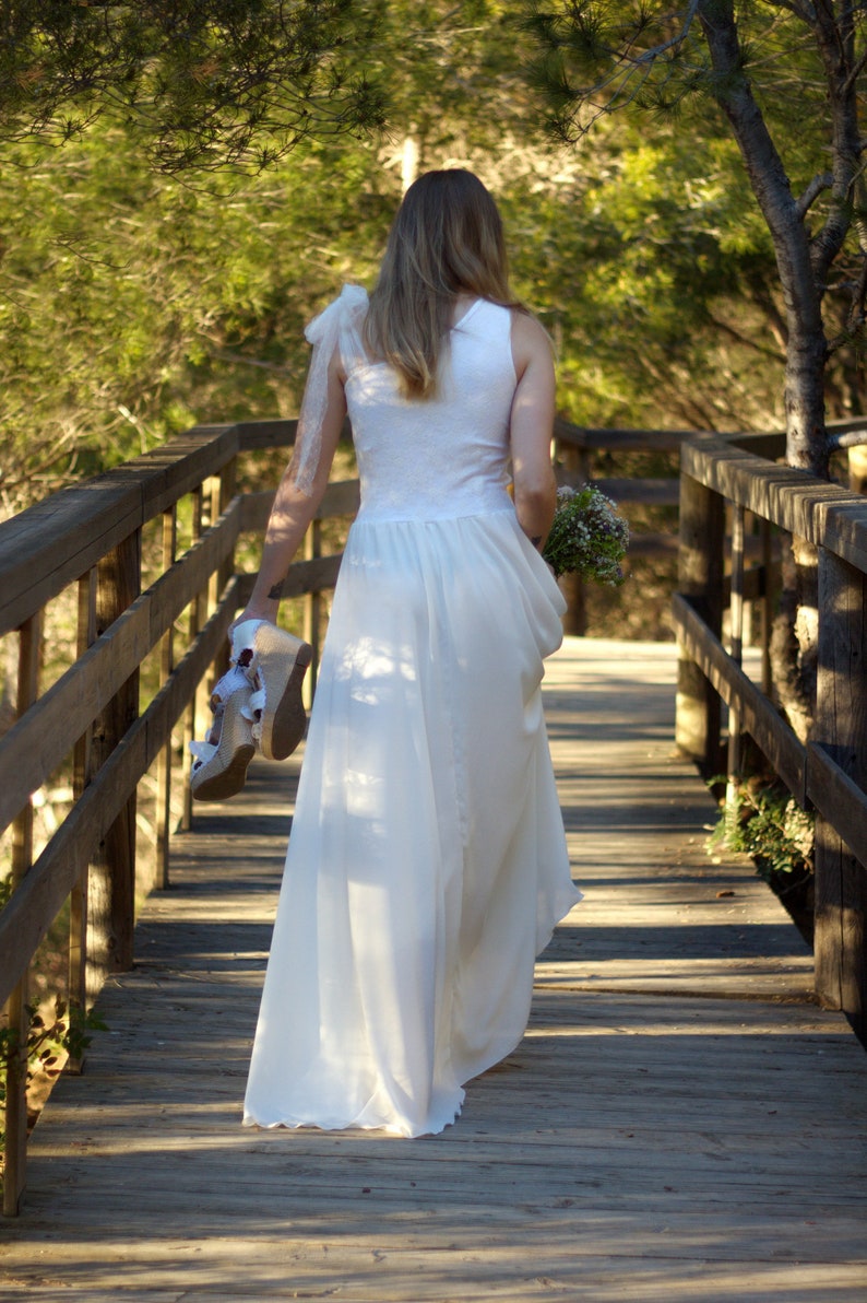 hippiechic wedding dress bohemian wedding on the beach rustic wedding hippie wedding dress vintage style bride Bohemian wedding dress