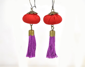 red tassel earring, bohemian earrings fuchsia tassel, red fuchsia earring, handmade summer colors earring