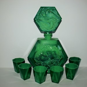 Bohemian vintage   Czech Art Deco Malachite Glass Liqueur Set by  Rudolf Hlousek manufacture
