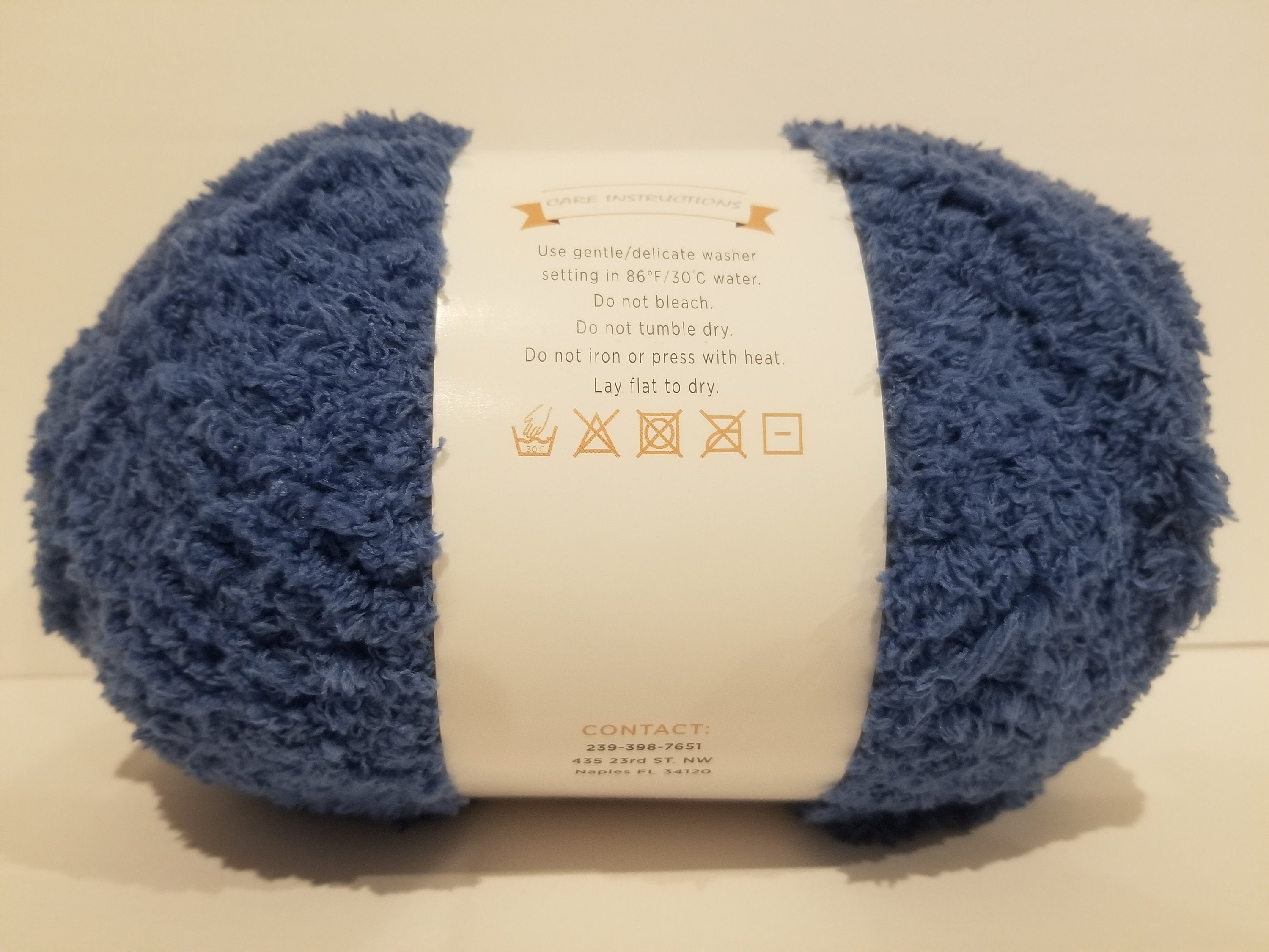Evonne's Premium Baby Soft Yarn Denim Blue 5 Bulky Chunky One Large