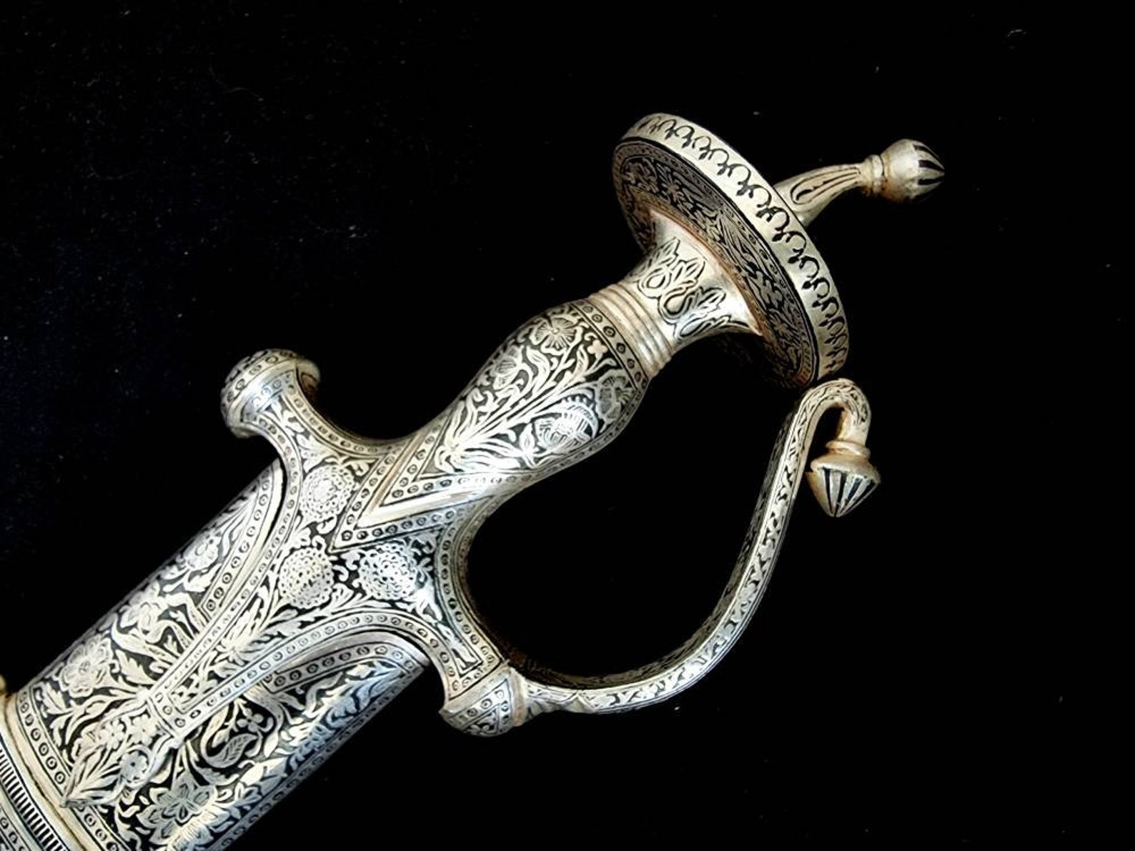 Indian sword/tulwar with silver damascened or koftgari and | Etsy