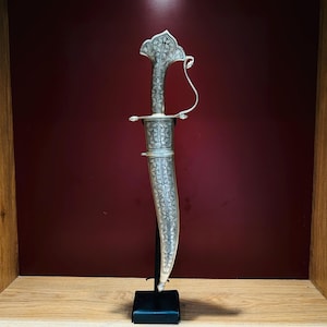 Indian assorted dagger/khanjar/knife in beautiful silver damascening with chevron pattern balde