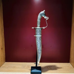 Indian assorted dagger/khanjar/knife in beautiful silver damascening with chevron pattern balde