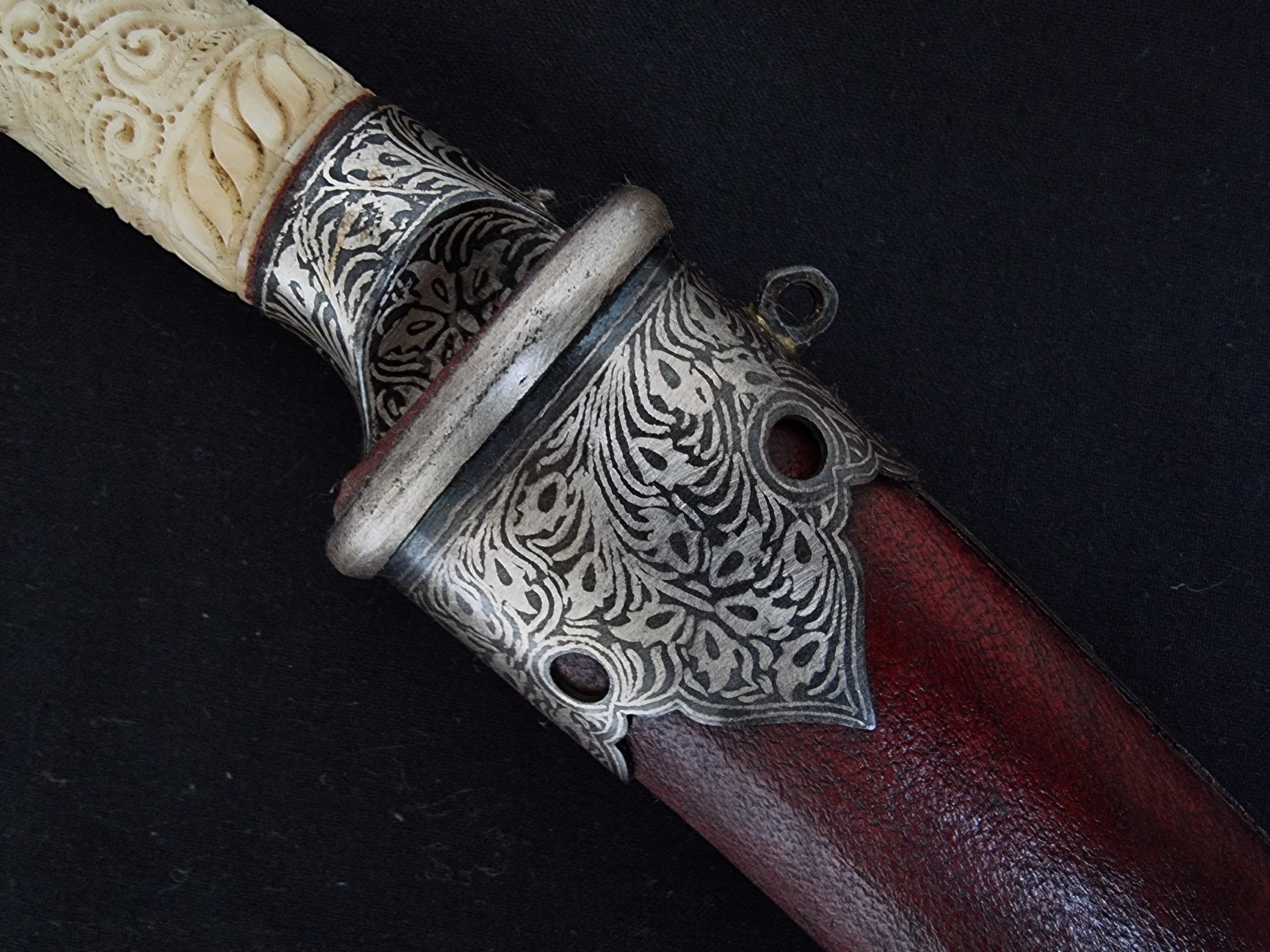 Vintage Turkish Mughal Islamic Tiger Hilt Dagger With Bone | Etsy