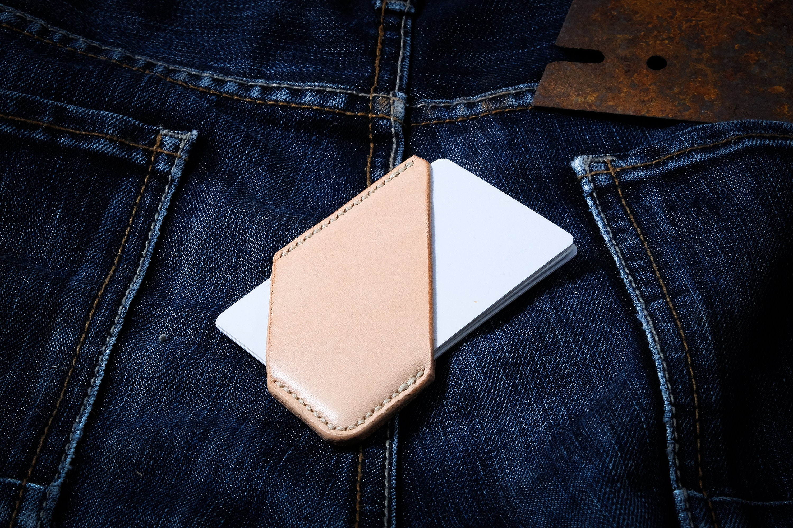 smallest card holder
