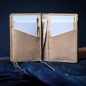 Cartera personalizada, regalo para él, billetera de cuero para hombre, billetera vertical, soporte para tarjeta de cuero, billetera vertical, billetera marrón oscuro.