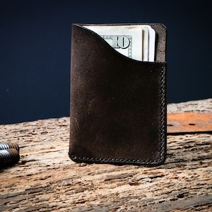 Piccolo portacarte di credito, portafoglio in pelle sottile, custodia al cioccolato fondente, portafoglio in pelle maschile sottile, borse di sposo portafoglio minimale, accessori in pelle