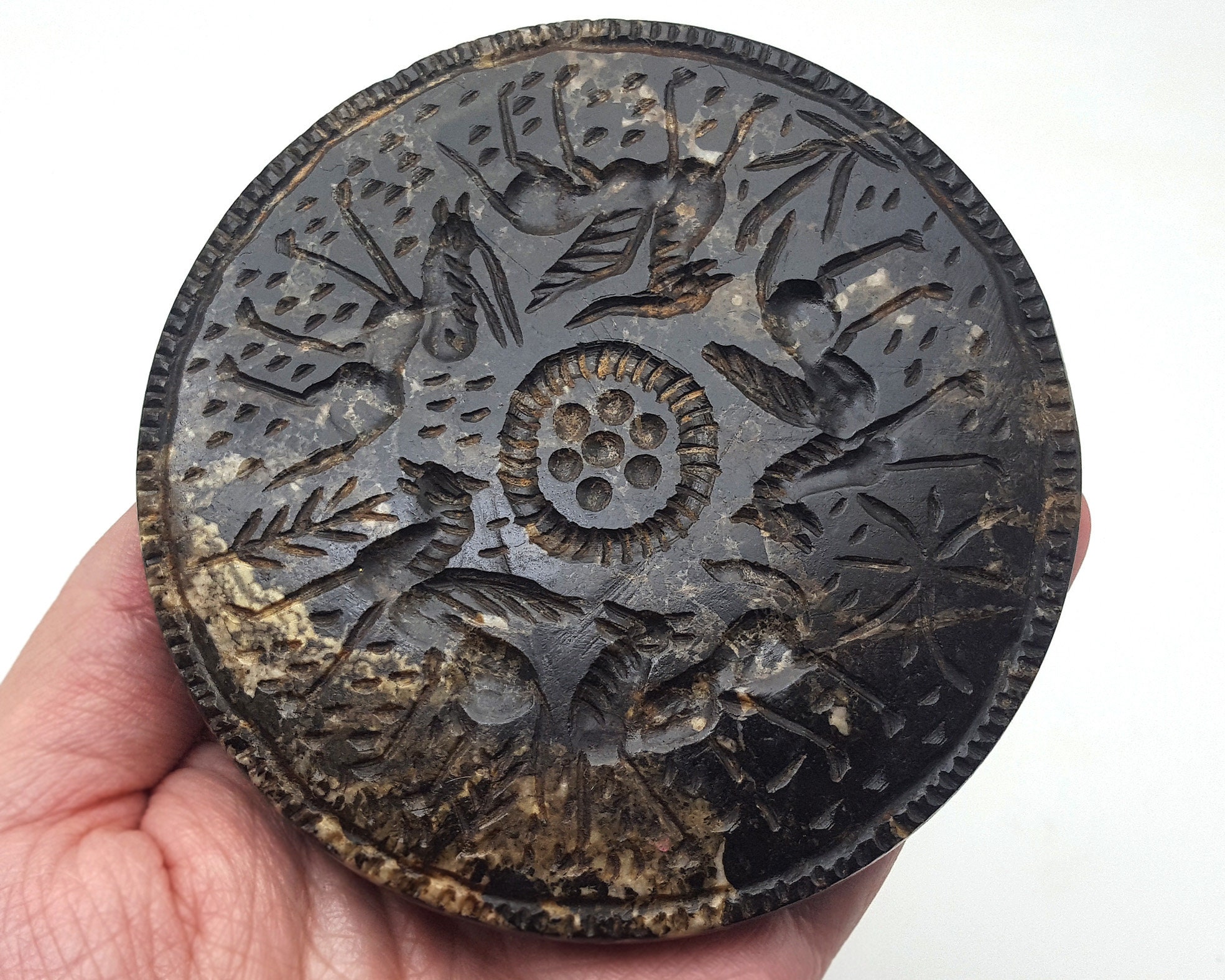 コレクターズアイテム 近東の動物彫刻凹版プレート 鏡装飾 #CP332
