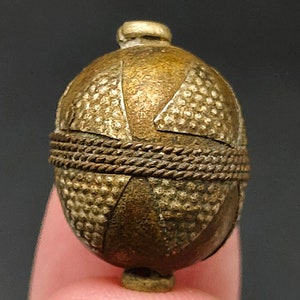 Rare Antique Tibetan Silver Tribal Metal Hand Decorated Bead #CP469c