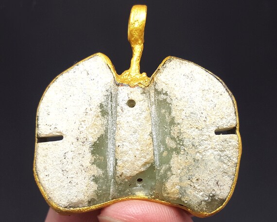 Rare Ancient Roman Patina Green Glass Butterfly G… - image 2