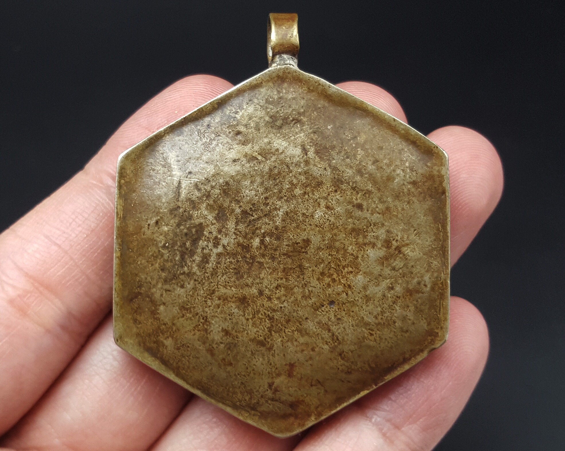 素晴らしい古代ローマ皇帝のコインとシルバーミックスフィリグリーの