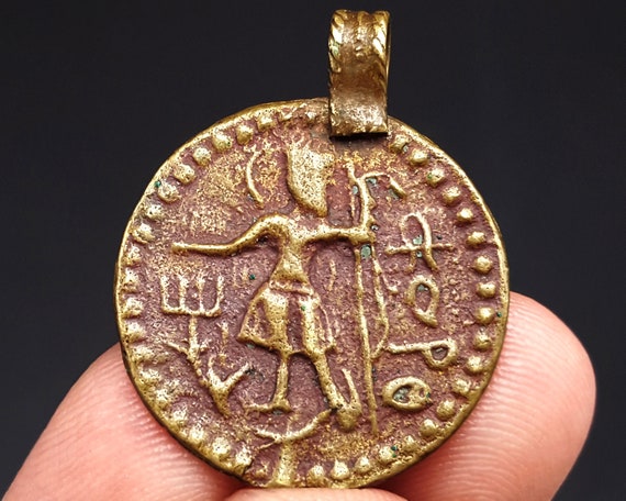 Ancient Bronze Kushan Coin Empire Kanishke Patina… - image 3