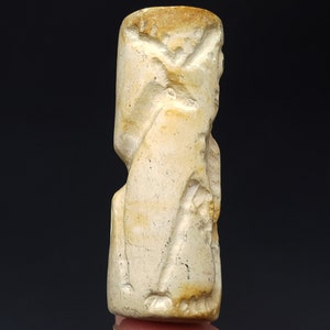 Ciondolo in pietra cilindrica con sigillo intagliato a forma di cervo da cacciatore da collezione #CP787c