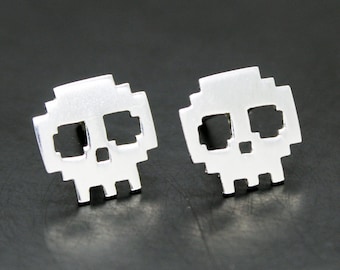 Skulls 8 bits Silver earrings 925