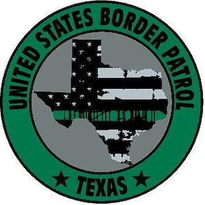 Könnte beinhalten: Ein grüner und grauer runder Aufkleber mit dem Text "United States Border Patrol" und "Texas" in Weiß. Die Mitte des Aufklebers zeigt eine graue Umrandung des Bundesstaates Texas mit einem verblassten amerikanischen Flaggenmuster und einem grünen Streifen am unteren Rand.