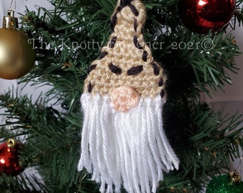 Crochet Oogie Gnome Ornament pattern, Oogie tree ornament, holiday ornament, gnome ornament, PDF FILE, handmade Christmas ornament, gnome