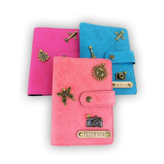 BTN Passport Holder 【公式通販】