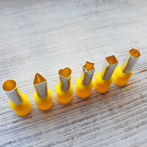 Set of metal cutters, 6 types - circle, square, hexagon, heart, star, triangle, Ø ≈ 0.7 cm - 0.9 cm (≈0.27-0.35 inch) + storage Box