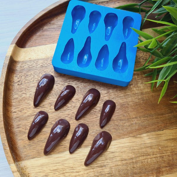 Silicone mold of Bird beak or wolf claw, 8 elements, ~ 1.1-3.1 cm, H:0.7-0.9 cm, Fantasy Creature, Polymer Clay, Dolls, Cosplay & Sculpting