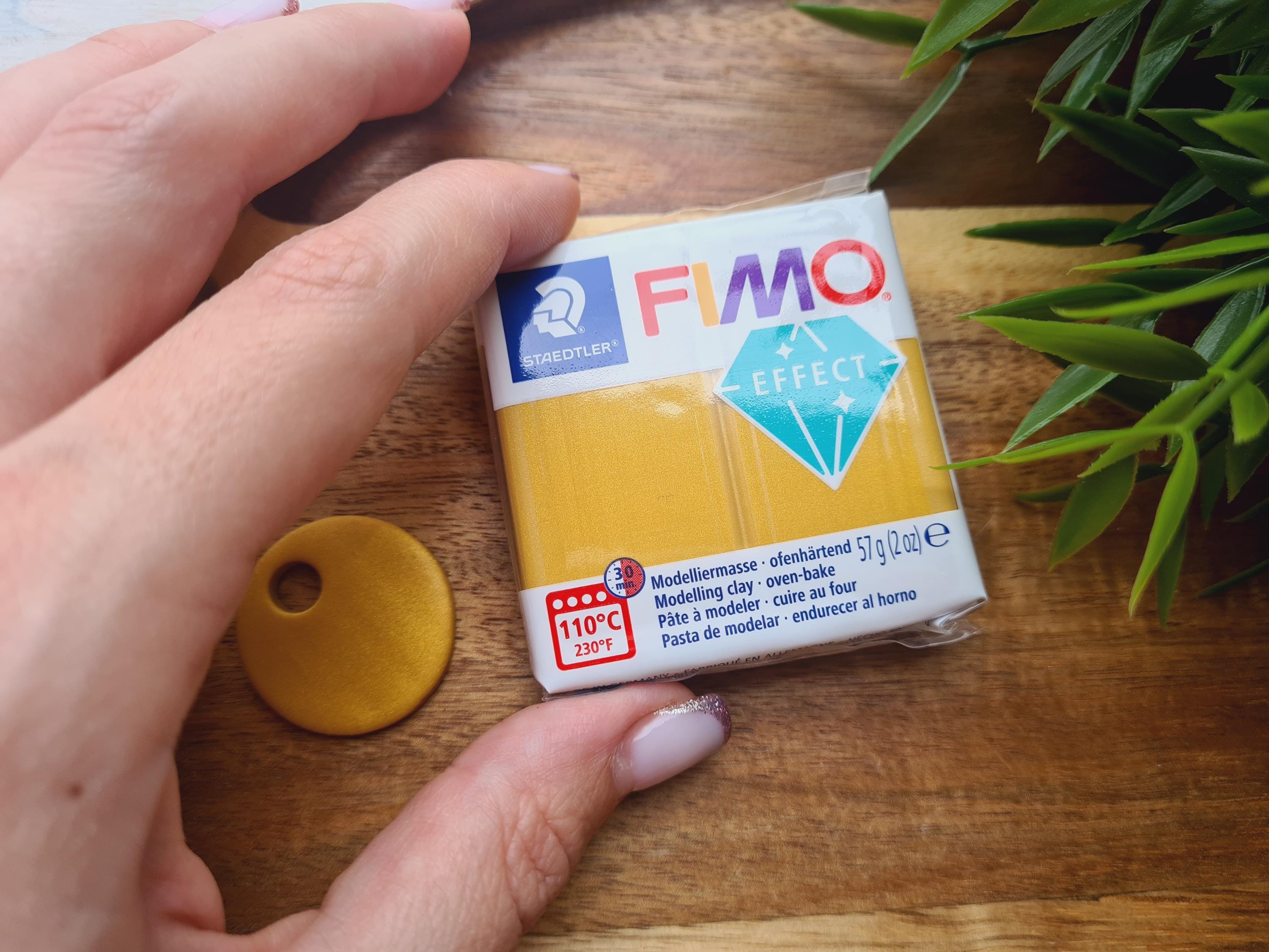 FIMO Effect, Gold (metallic), Nr. 11, 57g (2oz), Oven-bake