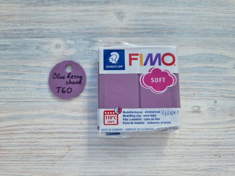 FIMO Soft serie polymeerklei, bosbessenshake, Nr. T60, 57 g 2 oz, ovenhardende polymeer boetseerklei, Basic Fimo Zachte kleuren van STAEDTLER afbeelding 3