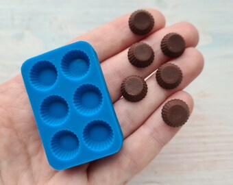 Silicone mold of Mini muffin, 6 pcs., ~ Ø 1.1 cm, H:0.4 cm, Modeling tool for accessories, jewelry, home decor, Shape for polymer clay