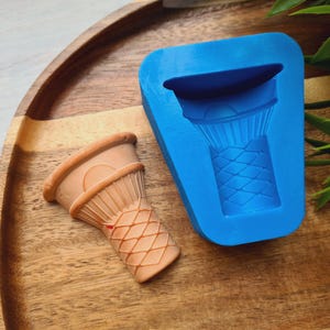 Silikonform Eistüte, Stil 10, ~ 4.2*5.1 cm, H:1.9 cm, Modellierwerkzeug für Accessoires, Schmuck, Form für Polymerclay