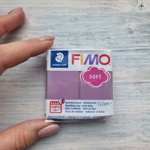FIMO Soft serie polymeerklei, bosbessenshake, Nr. T60, 57 g 2 oz, ovenhardende polymeer boetseerklei, Basic Fimo Zachte kleuren van STAEDTLER afbeelding 2