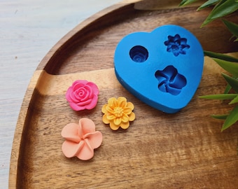 Siliconenmal Set bloemen, stijl 1, 3 elementen, ~ Ø 1,7-2,1 cm, h: 0,6-0,8 cm Modelleertool voor accessoires, sieraden Vorm voor polymeerklei