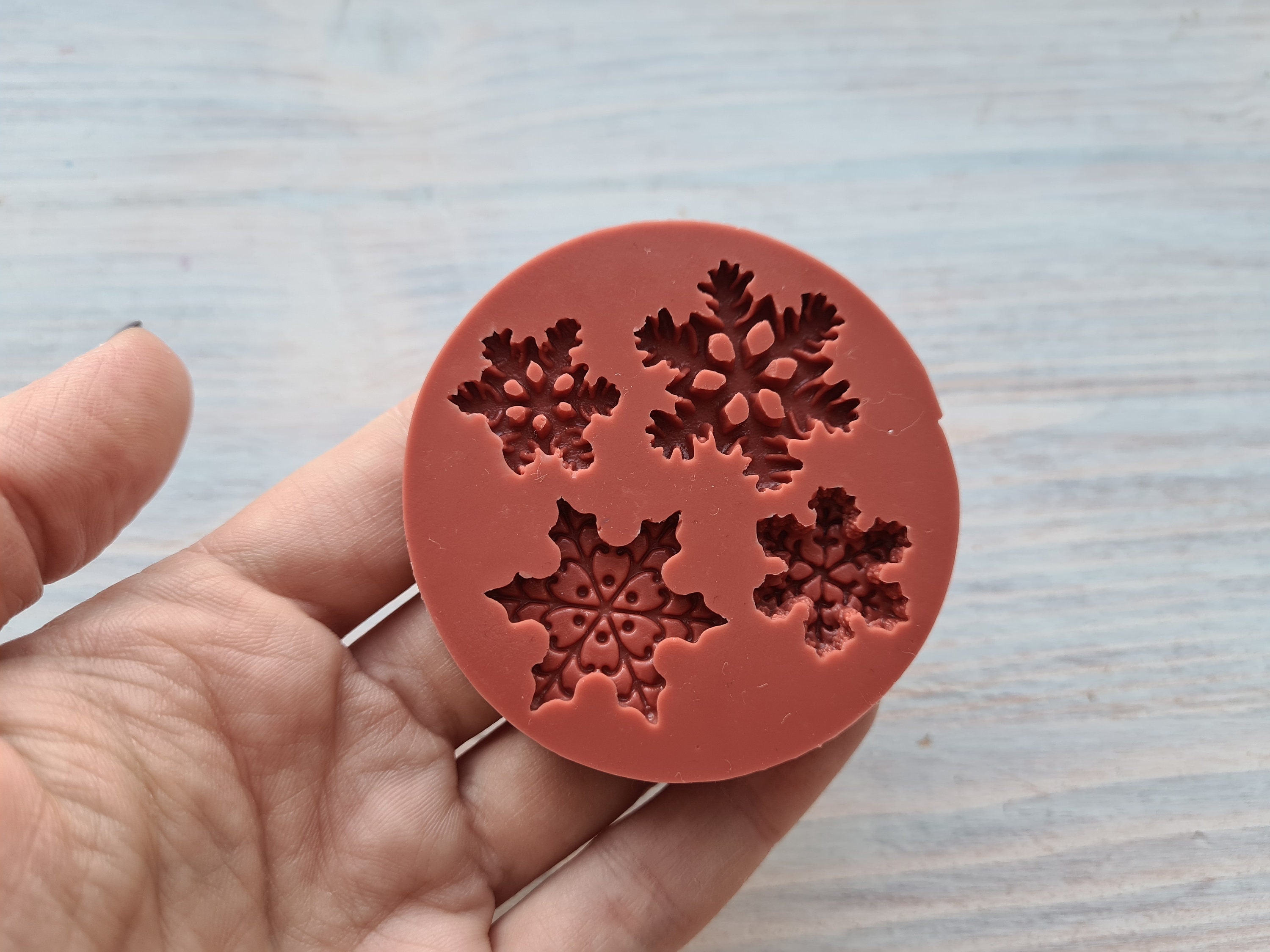 Silicone Mold of Snowflakes, 4 Pcs., 1.8-2.5 Cm, Modeling Tool for