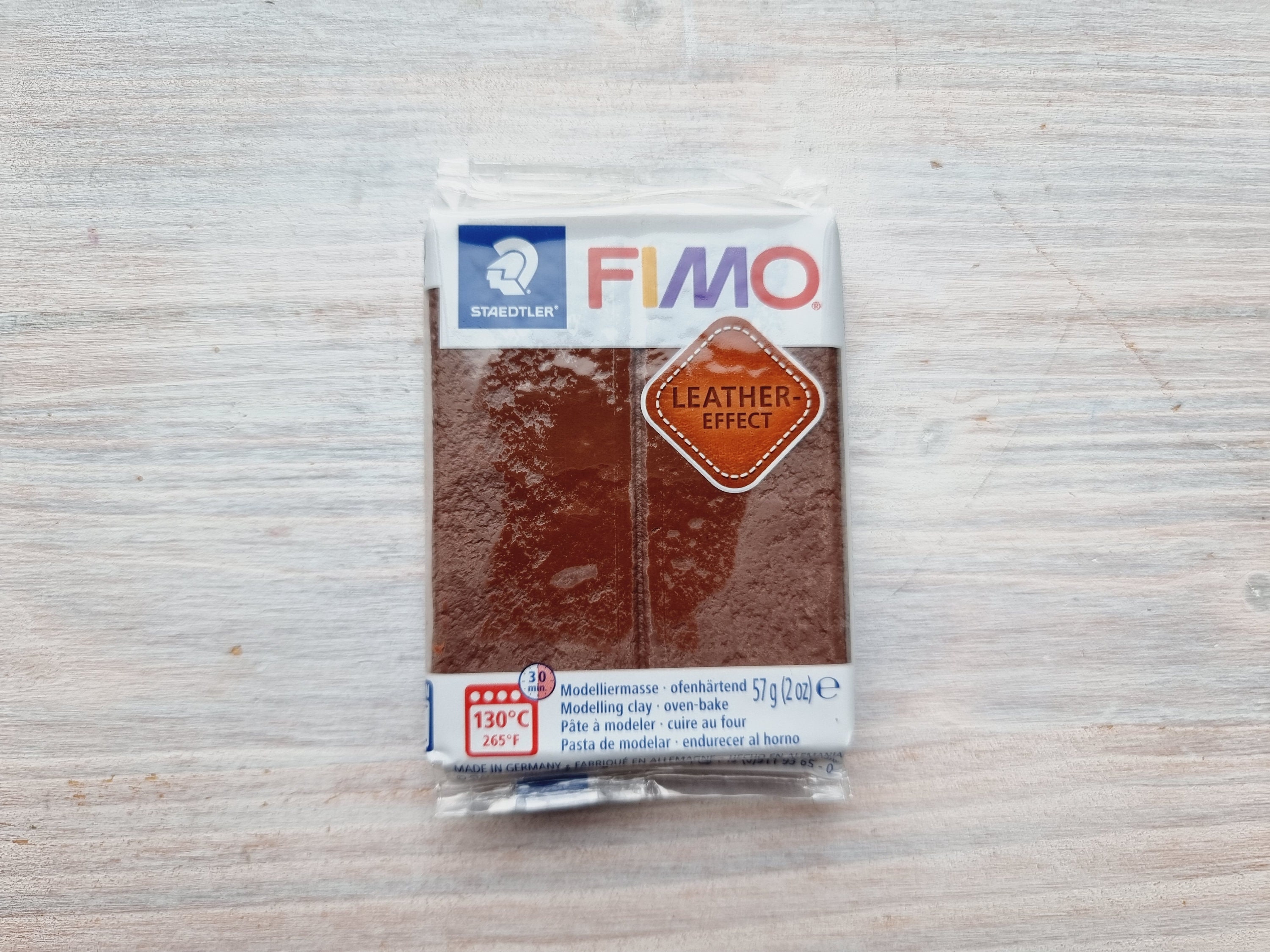 Arcilla polimerica pasta de modelar FIMO Efecto Cuero *57grs. color Gris 809
