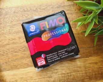 FIMO Professional, carmine, Nr. 29, 57g (2oz), Oven-Bake Modeling Clay, Artists, Firm Texture, Sculpting, Jewelry, STAEDTLER Clay