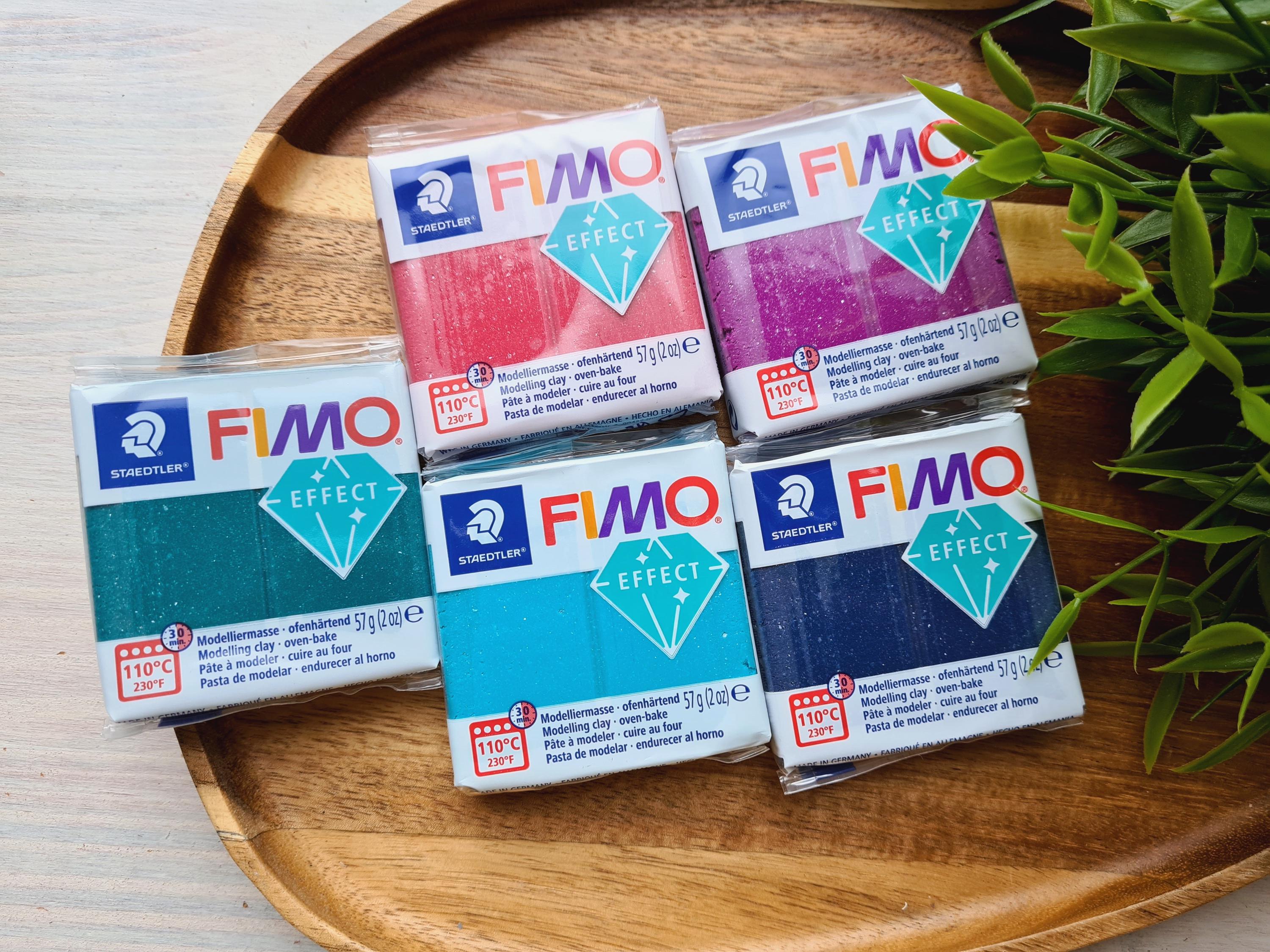 FIMO Effect, Green (galaxy), Nr.562, 57g (2oz), Oven-bake Modeling