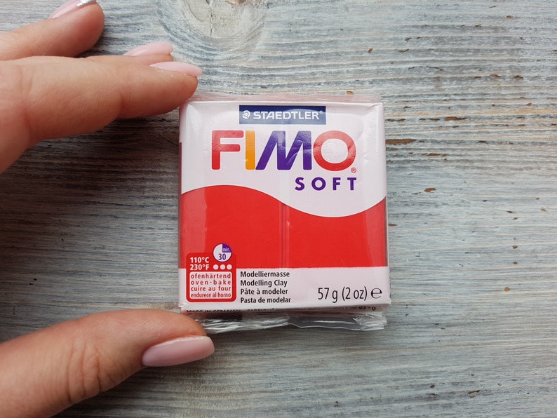 Pâte polymère série FIMO Soft, rouge indien, Nr. 24, 57g 2oz, Pâte à modeler polymère durcissant au four, Couleurs Basic Fimo Soft par STAEDTLER image 3
