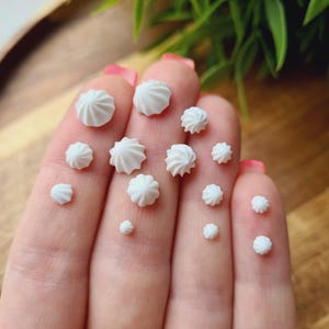 1:12-1;6 Silicone mold of Mini meringue, style 8, 20 elements, ~ Ø 0.3-0.8 cm, H;0.2-0.5 cm, Cream Swirl, Clay, Resin,Soap,Candle,Cake Decor bild 2