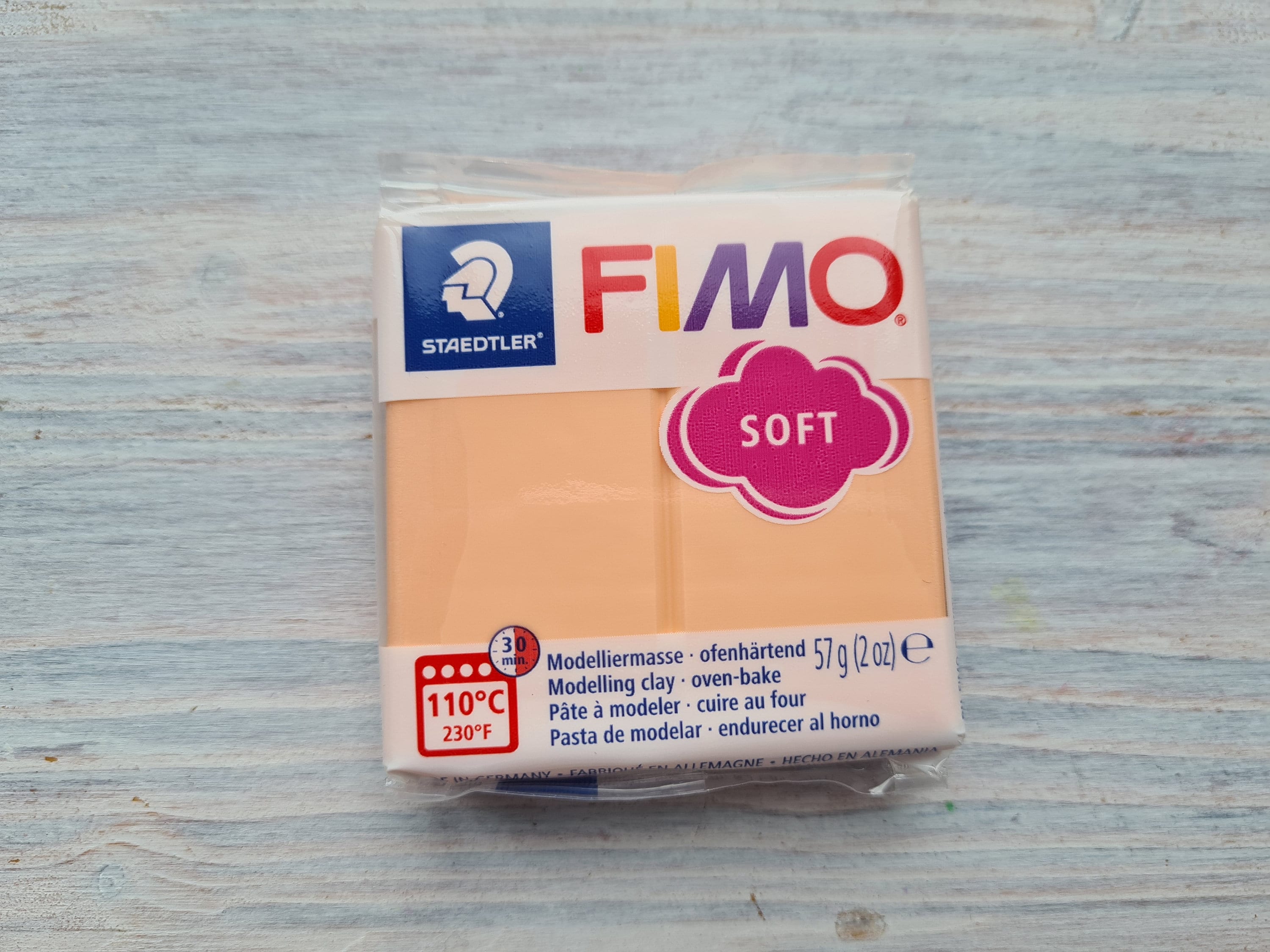 FIMO Soft Pastel Serie Polymer Clay, Peach pastel, Nr. 405, 57g 2oz,  Oven-hardening Polymer Modeling Clay, Pastel Colors by STAEDTLER 